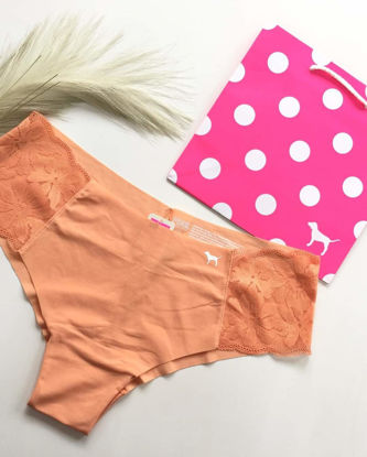 Imagen de PINK Panty No-Show Cheekster Naranja Detalle de Encaje